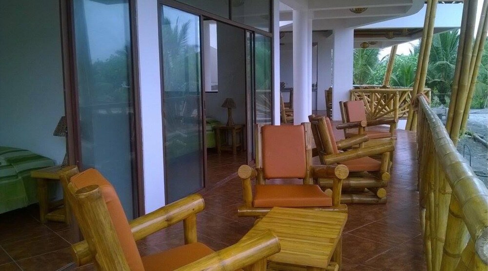 Seaside Garden Lodge Mompiche