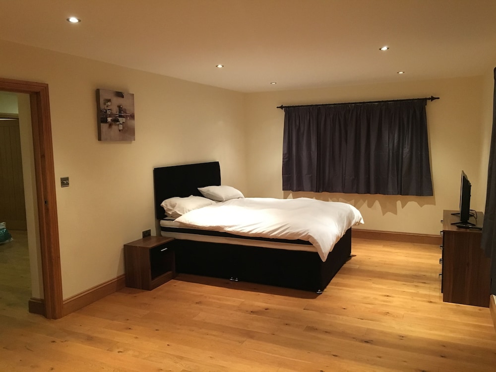 Upper Langford House view 4