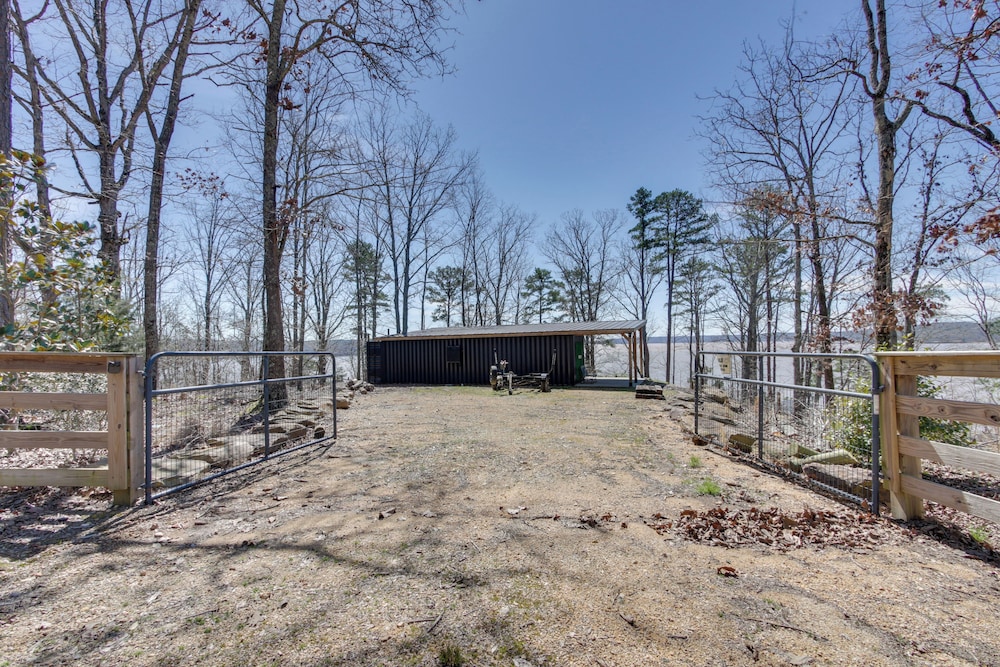 Swim, Boat & Fish: Waterloo Retreat w/ Views!