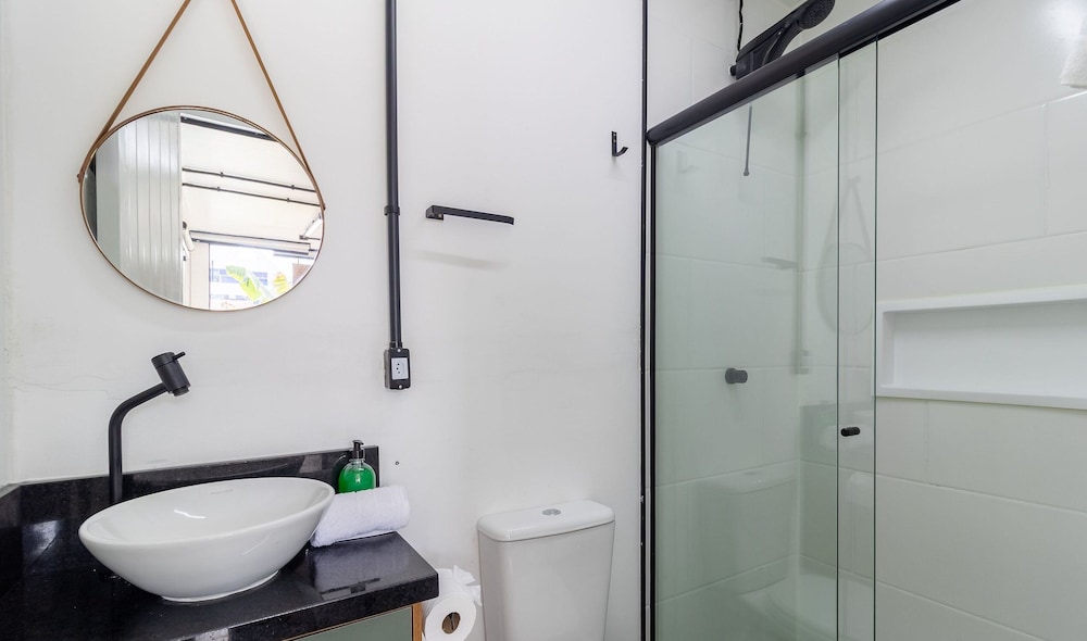 Beautiful and Practical Studios in Lagoa da Conceicao - JAS