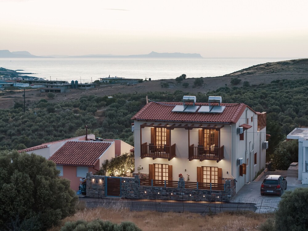 Ami Manoir Villa