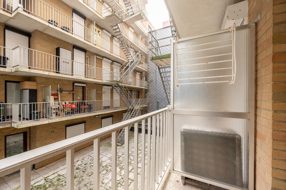 Seaview Apartment With Private Terrace