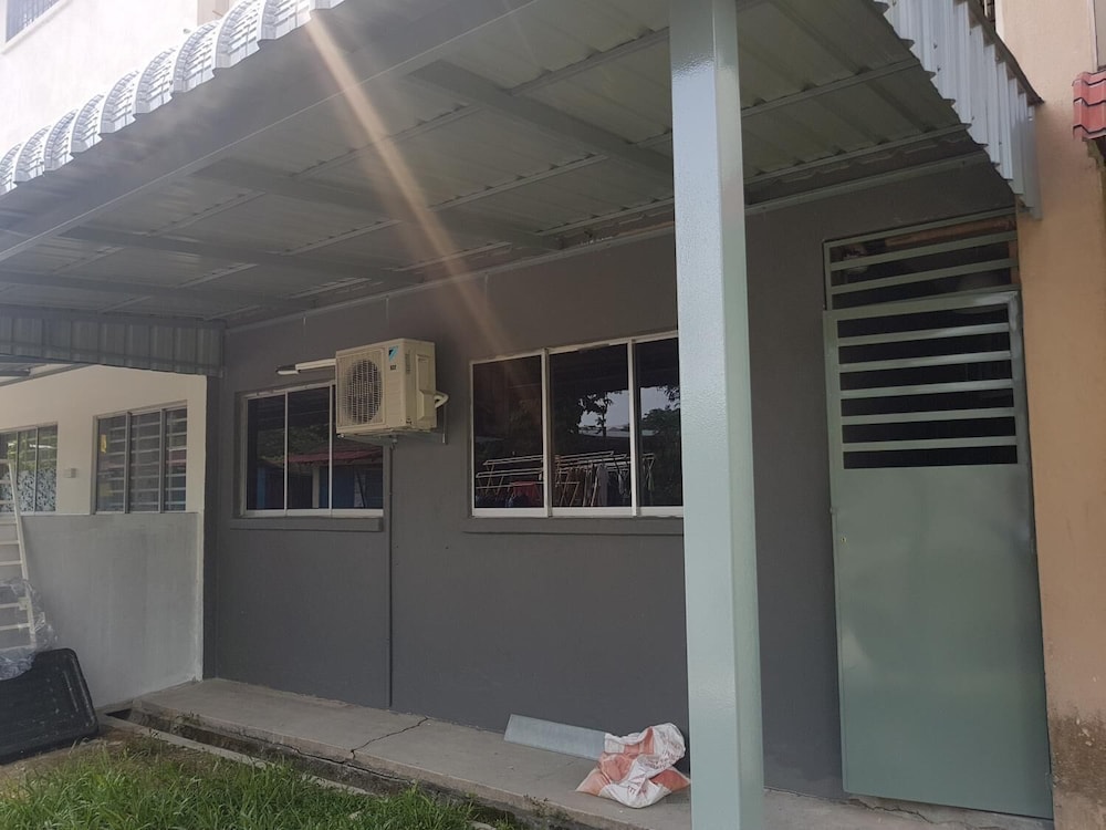 Araaz Homestay photo 2