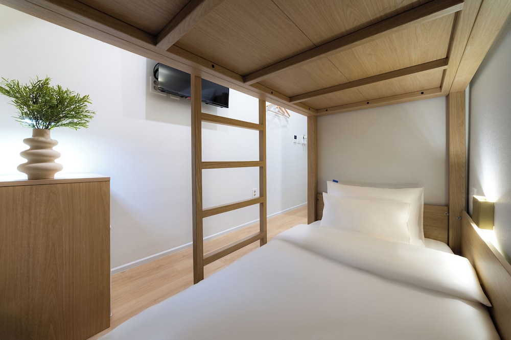 Hi Seoul Hostel Myungdong West