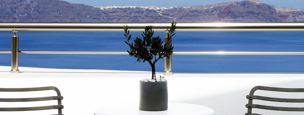 Archontiko Santorini