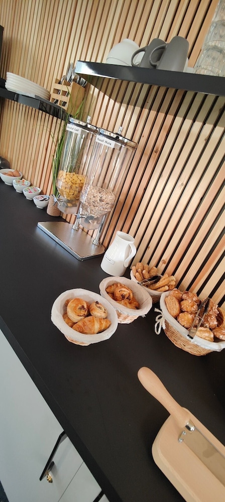 Hotel de la Paix Lyon Sud Givors - Property Image 13