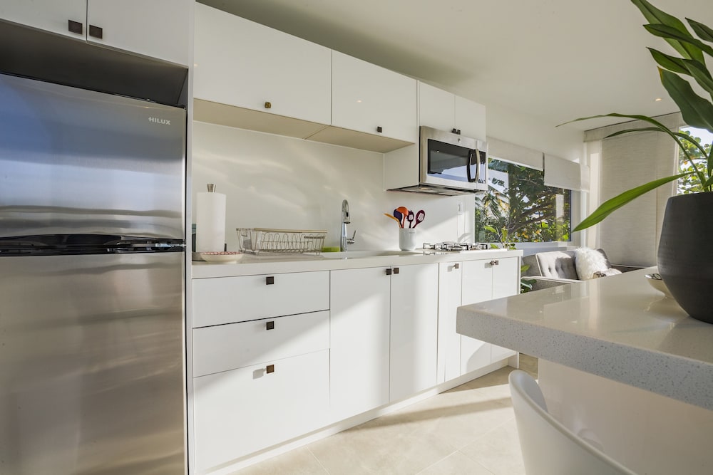Boca Catalina Modern Villa