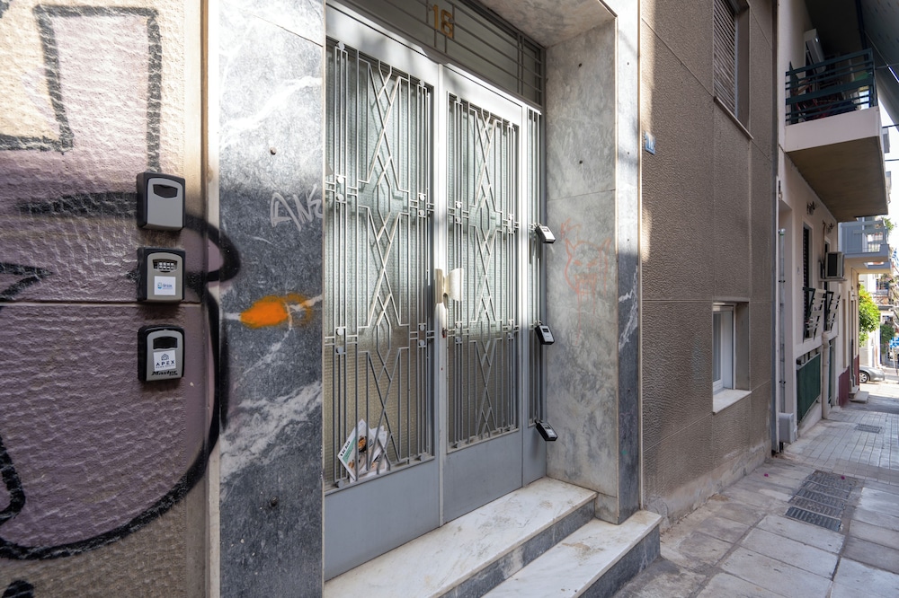 Aminandrou Boutique Apartments, Walk To Acropolis