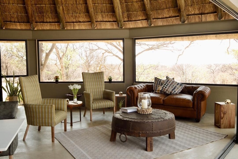 Kifaru Luxury Lodge & Bush Camp view 2