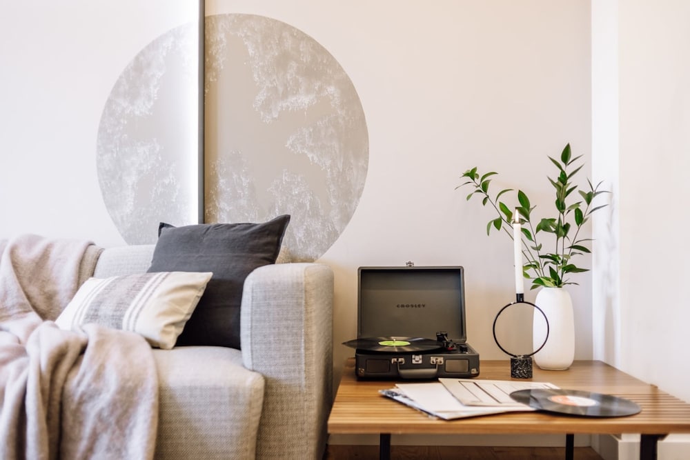 Kuma - 2 Bedrooms in Salamanca