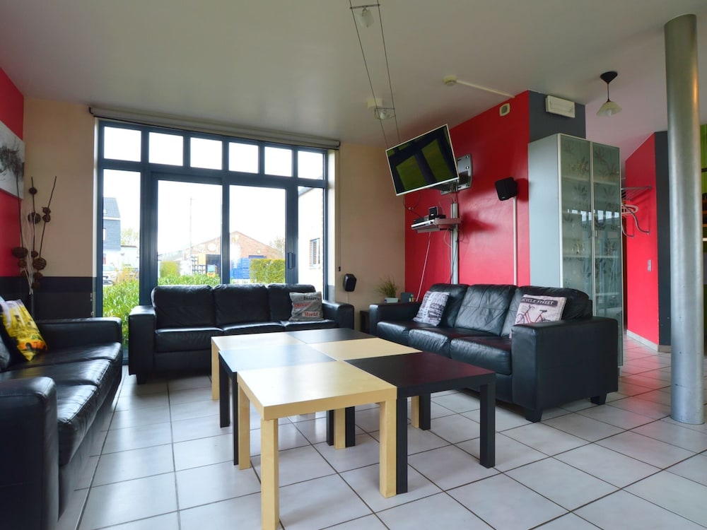 Delightful Villa in Sourbrodt With Swimming Pool, Terrace