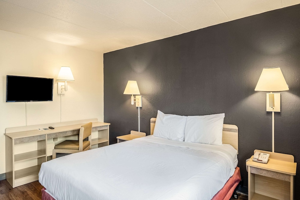 Rodeway Inn Dubuque