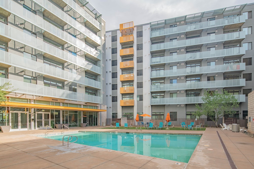 ROVE LIVING/KL - Roosevelt Point
