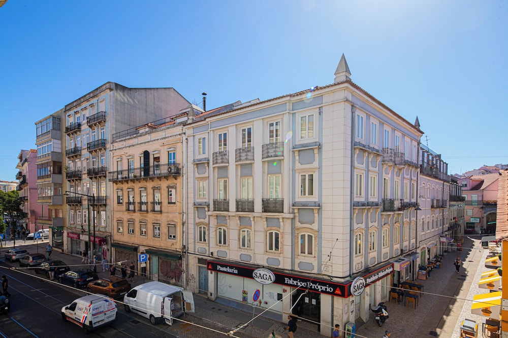 Castelo Superior Two Bedroom Apartment