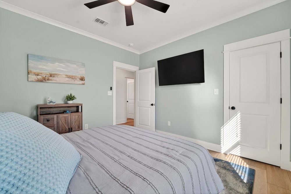 Bayou Bay Breeze 4 Bedroom Home
