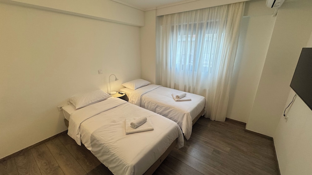 Icon Apartments