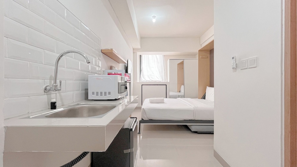 Great Deal Studio (No Kitchen) At Bandaraya - Tallasa City Makassar Apartment