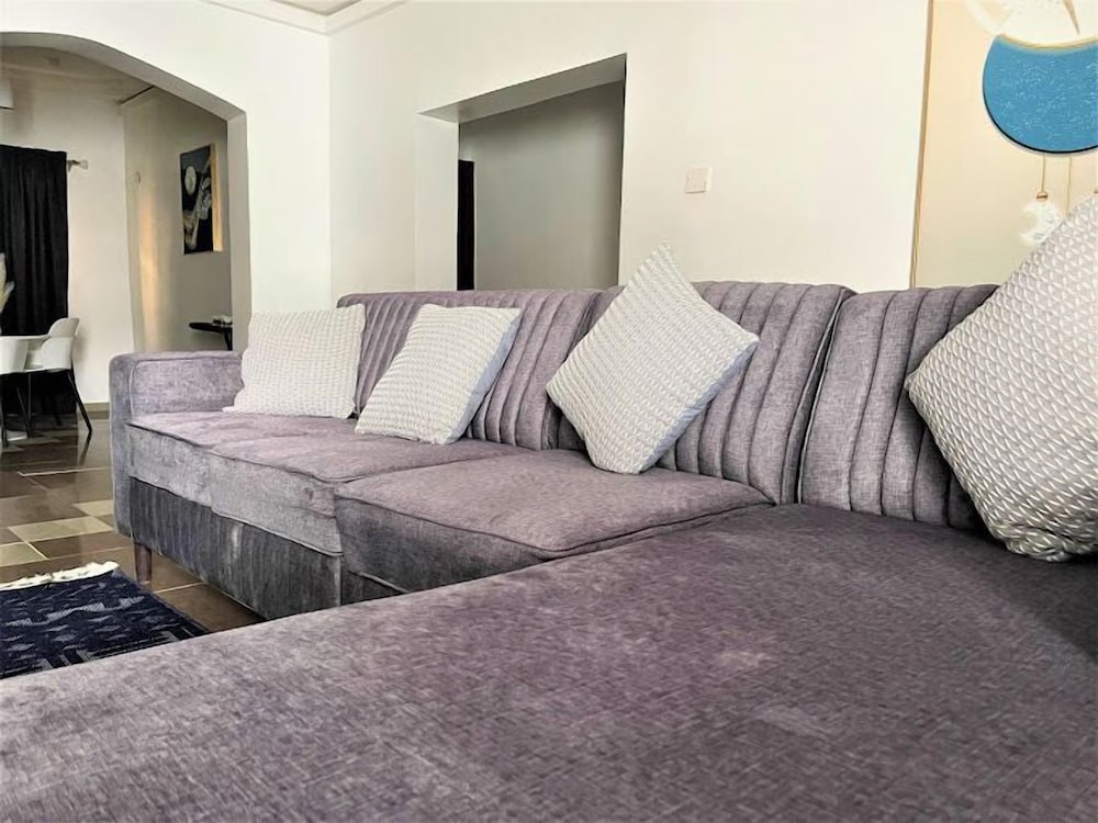 Amia Gold Luxury Apartment