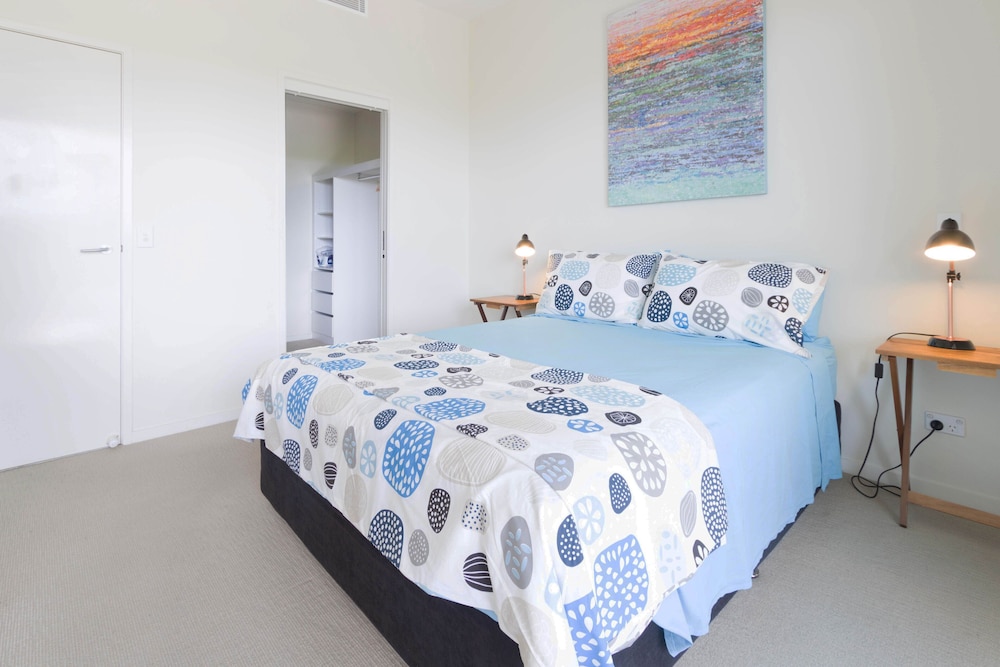 Drift South Holiday Apartments