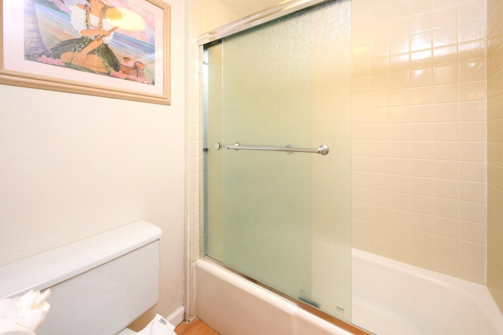 Napili Point 2 Free Rental Cars KBM Resorts Ocean View 1-bedroom Villa At Napili Point Maui 2 Units, 3 Bedrooms Ml-1535