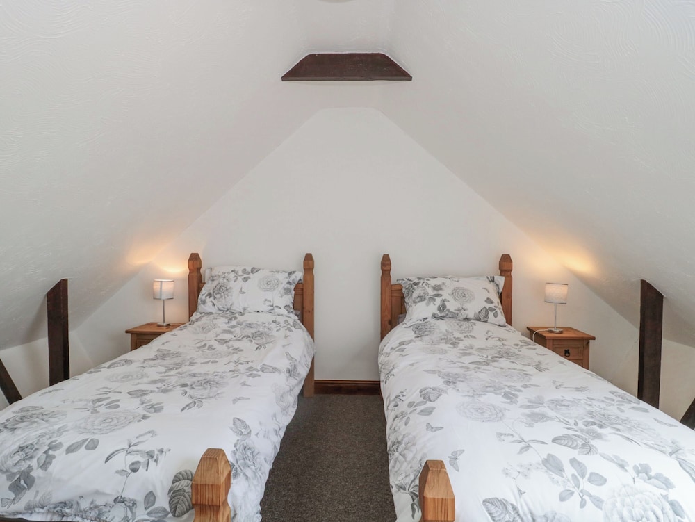 Mistletoe Cottage