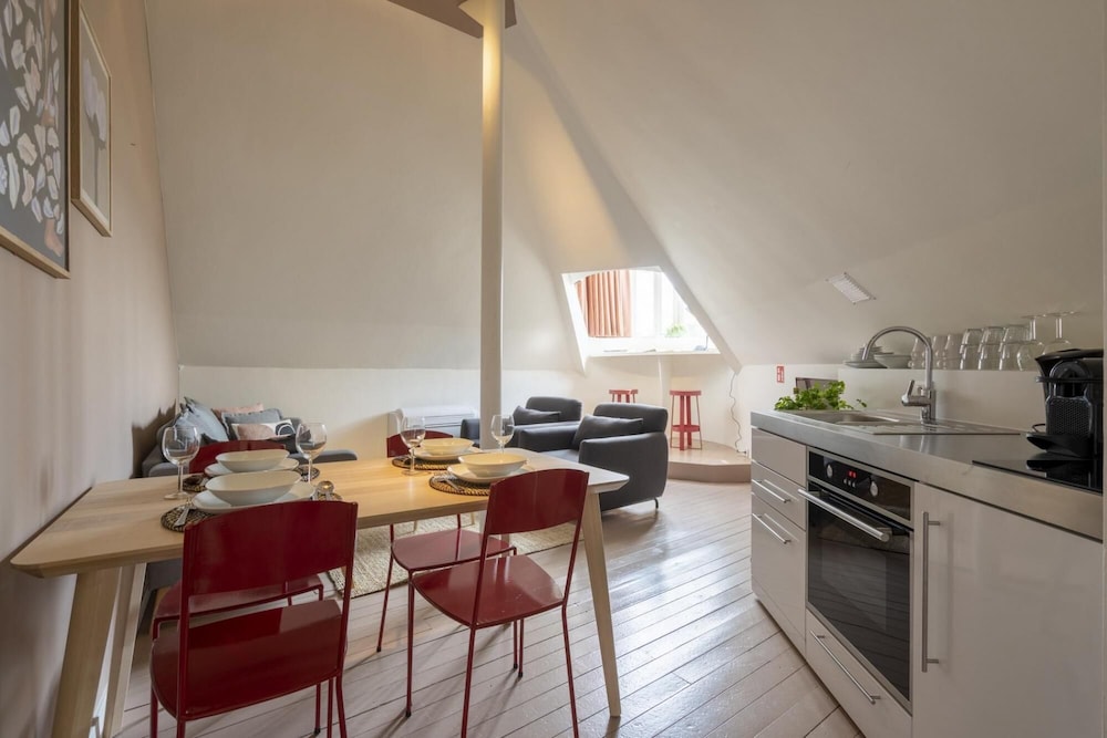 The Suit Duplex Apartment