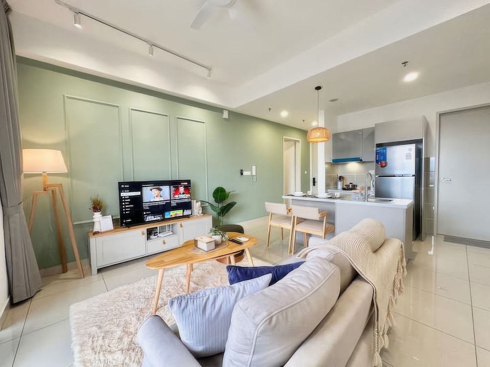 Trion Residence by Emily in Town