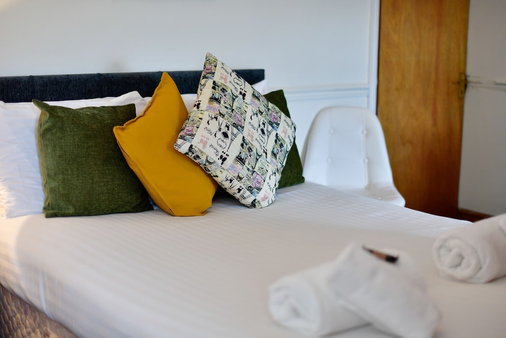 Tree Tops Guest House