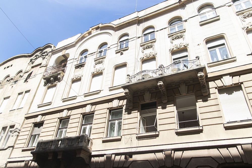 Real Apartments Revay
