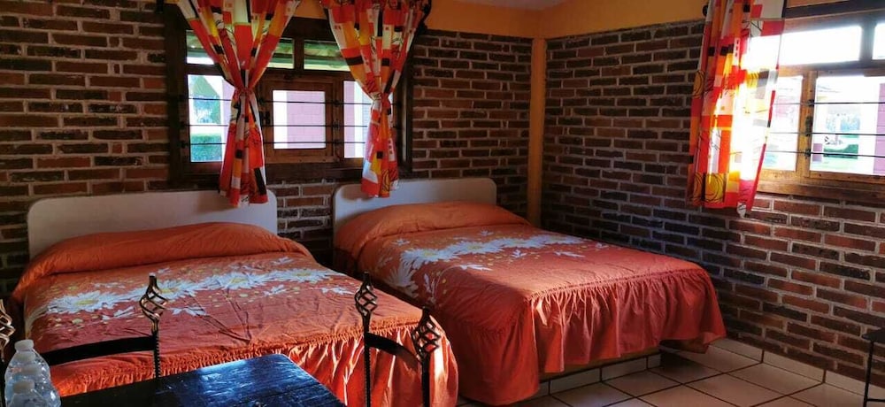 Cabañas El Muñeco view 4