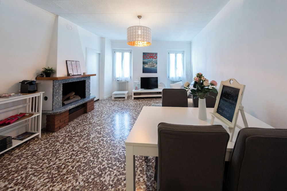 Family Nest on Lake Como by Rent all Como