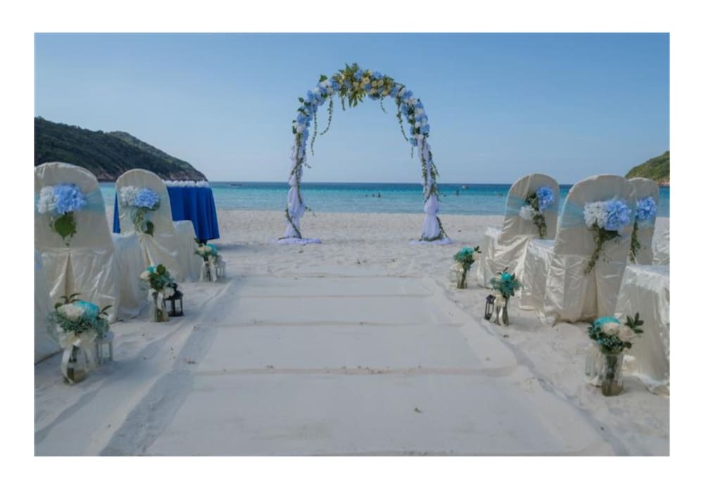 The Taaras Beach & Spa Resort 106