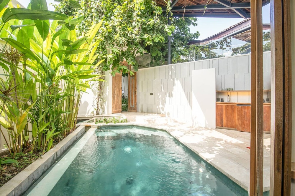 BA Villa 5 1 Bed Villa 5 Mins to Every Exquisite 1-br Villa With Pool 4 Mins to Echo Be