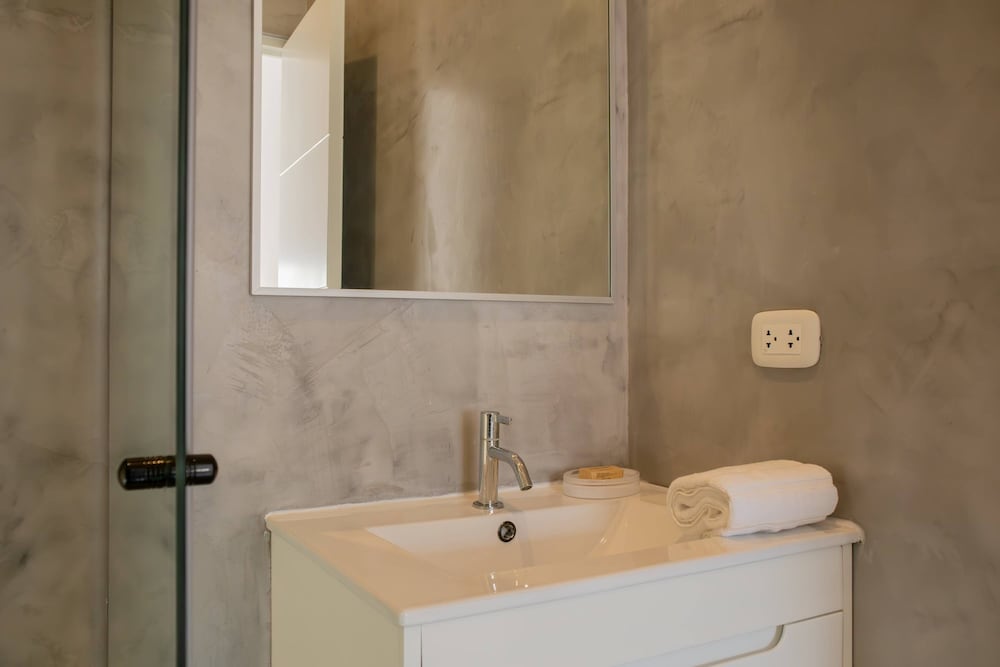 w Impressive 5BR w Terrace in Miraflores