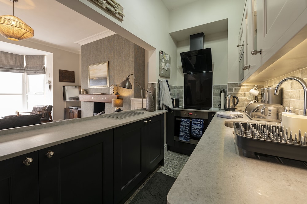 Harbour View - Flat 2
