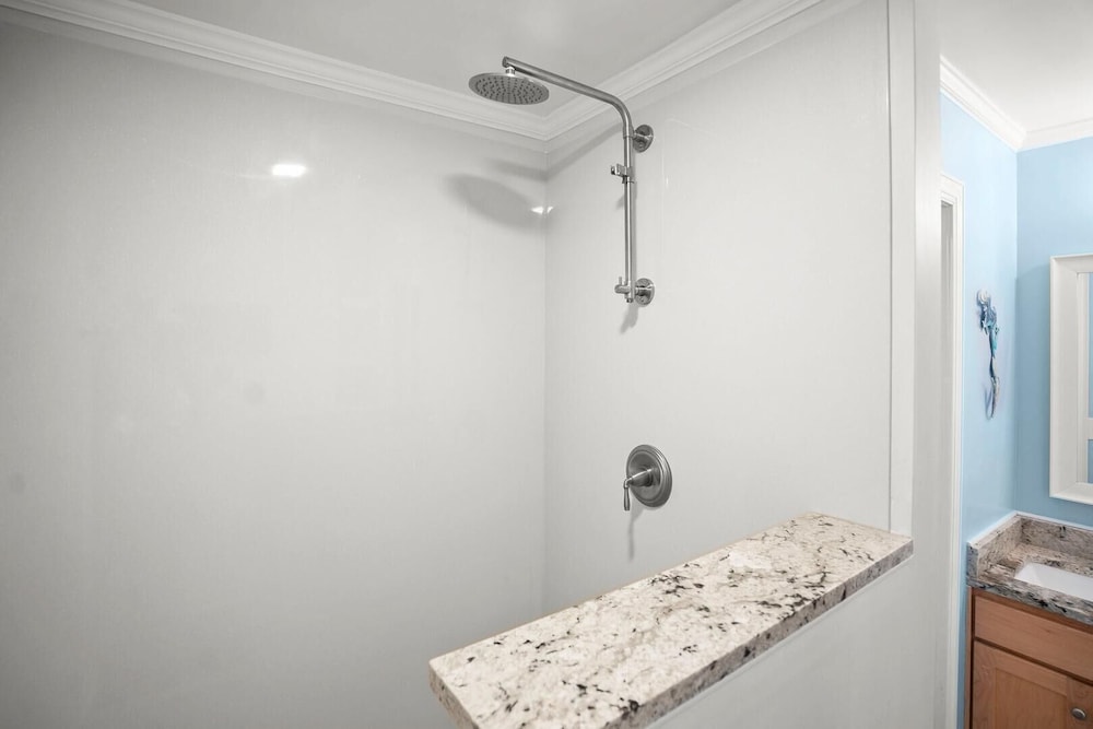 Inviting 3-bed, 3-bath Home Offers Perfect Blend of Comfort and Coastal Charm