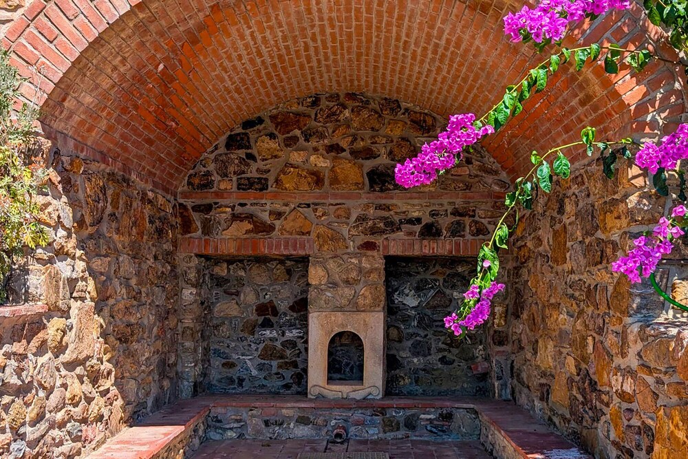 Villa Poggio al Coniglio a Suvereto con Piscina