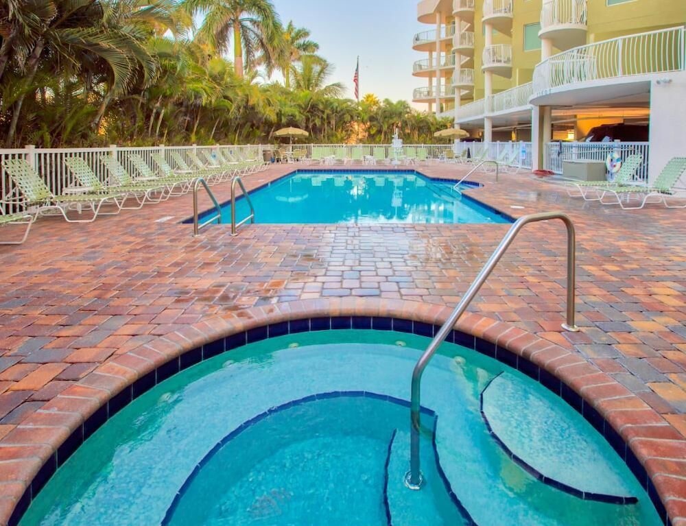 Crystal Palms Beach Resort
