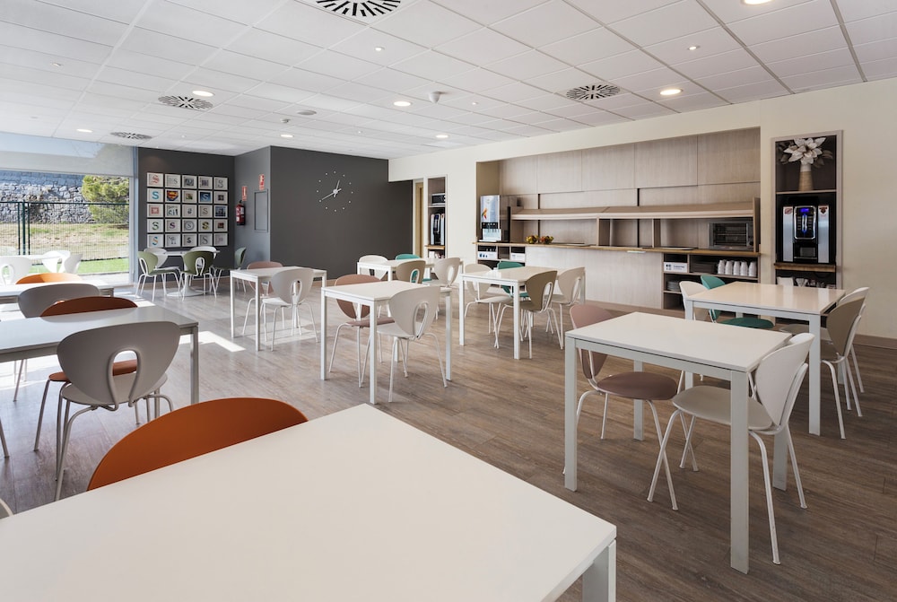 Las Rozas de Madrid Vacations - BB Hotel Las Rozas - Property Image 6