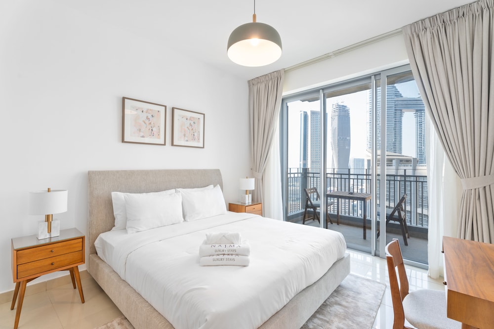 Nasma Luxury Stays - Standpoint Tower A