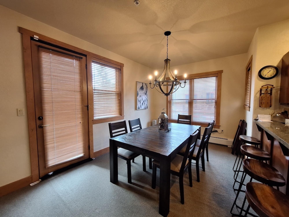 3br Red Hawk Townhome - Gondola Access 3 Bedroom Townhouse