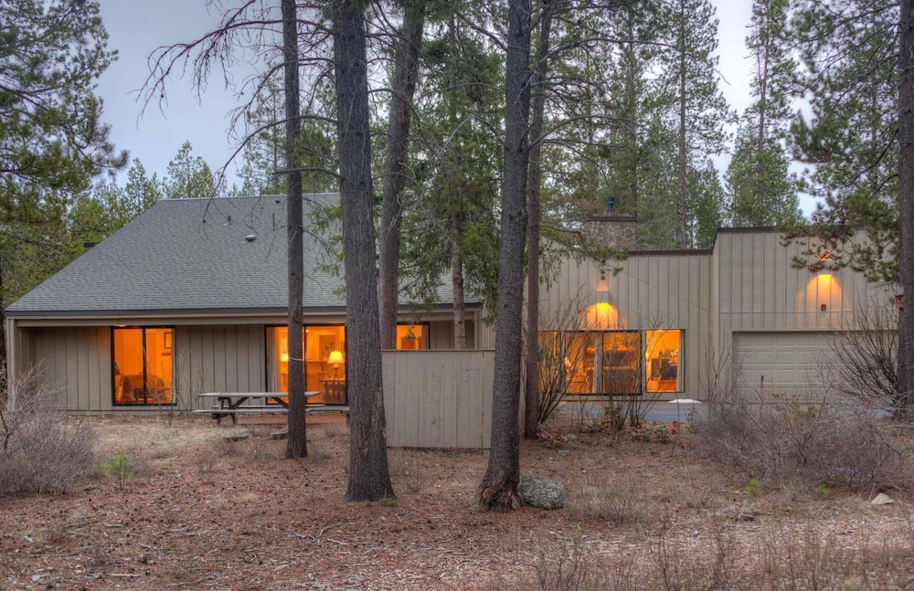 Jackpine Lane 8