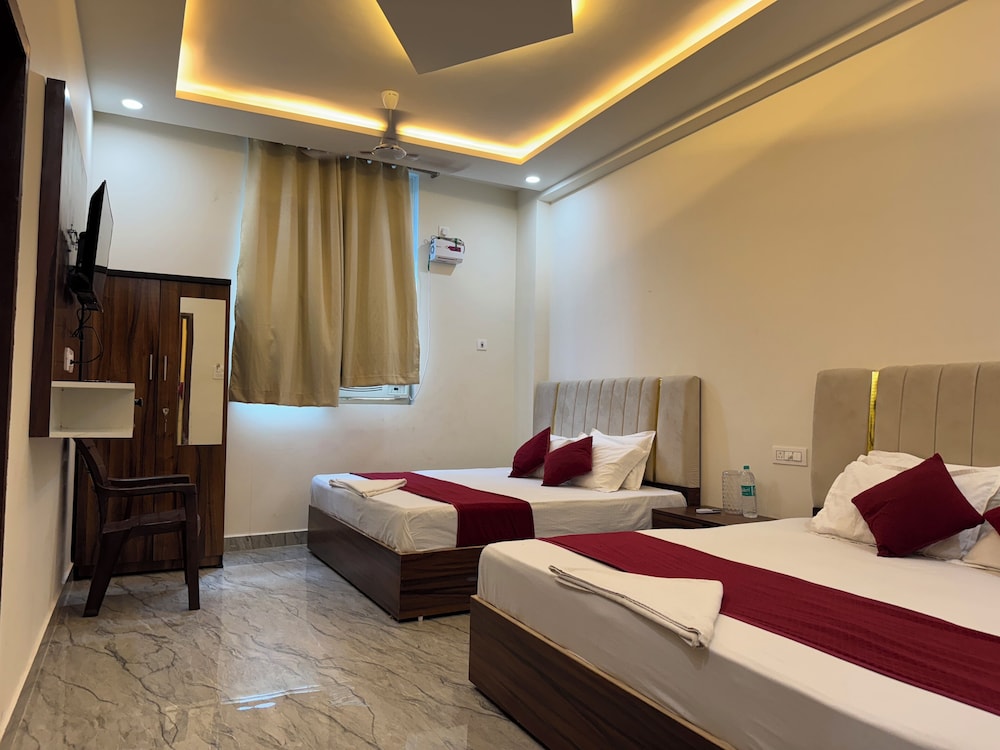 Vimla Residency Hotel Near Prem Mandir
