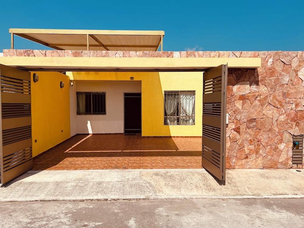 Bonita Casa Vacacional en Las Americas