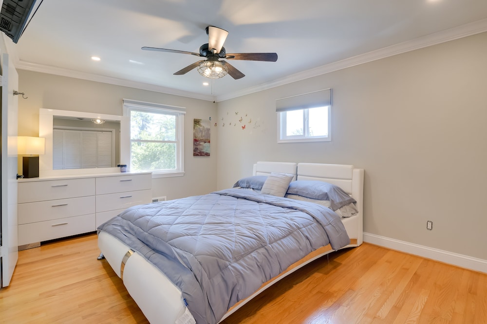 Rockville Home: Patio Oasis, Fireplace, Near DC! - Property Image 26