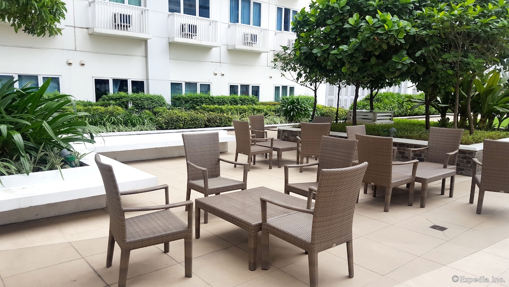 Premiere Haven at Sea Residences