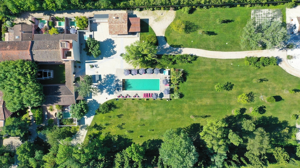 Domaine de l'Insoupçonnée