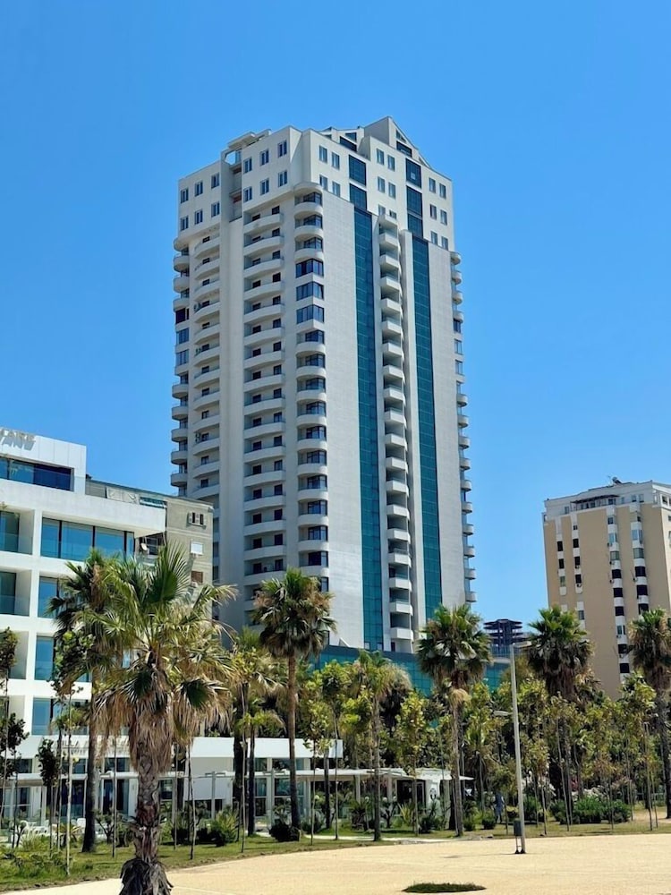 Grandstay Apartments 159