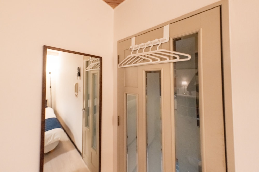 Namba West 5 connecting room