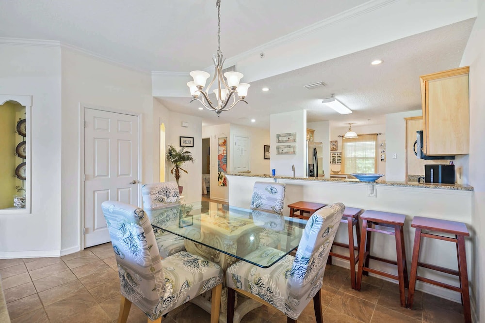 Beachfront Bliss: St. Augustine 2BD Luxury